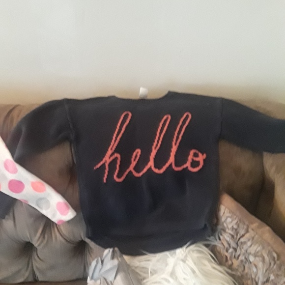 Girl Sweater Bundle ❤ - Picture 4 of 4